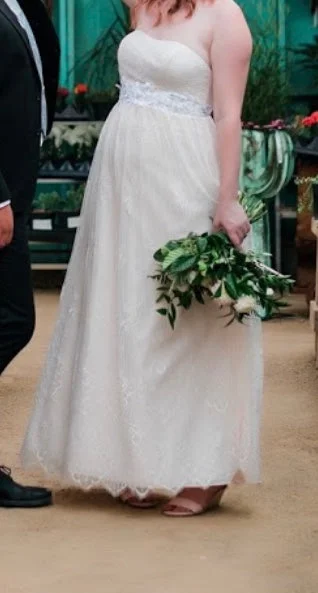 Seasonal Sale David's Bridal SDWG0622IVYANG